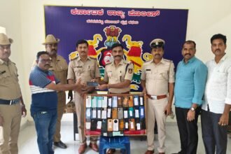 Harapanahalli-police-trace-mobile