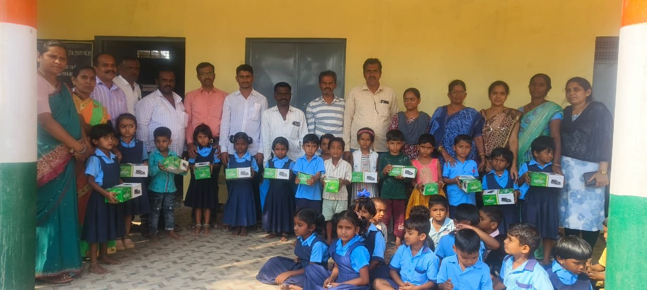 LKG,UKG,HARAPANAHALLI,ARSIKERE,SHOE